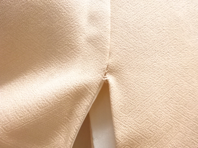  四季草花模様訪問着